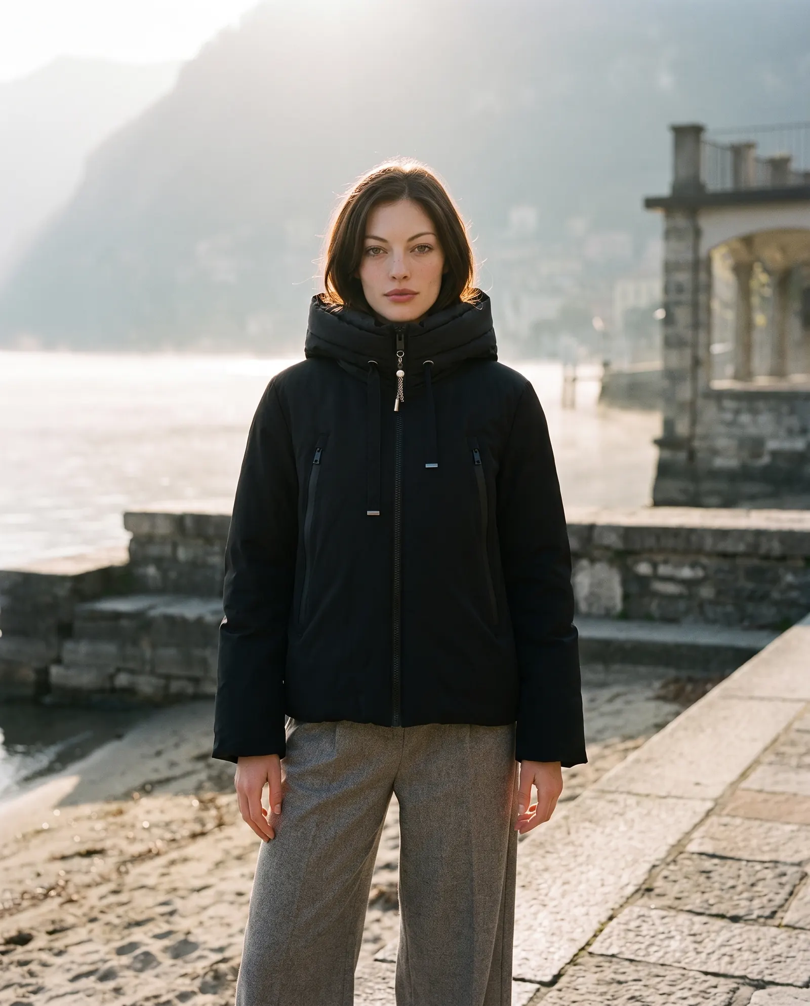 Piumino corto nero GUS FW26